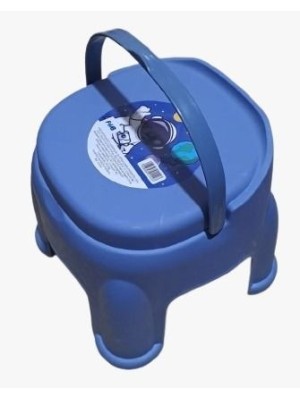 Banqueta Infantil com Alça Plástica 22x22x19,8cm Compacta Resistente e Segura para Crianças Uso em Casa Banheiro Quarto e Escola